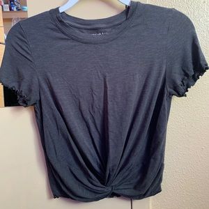 American Eagle grey short sleeve top